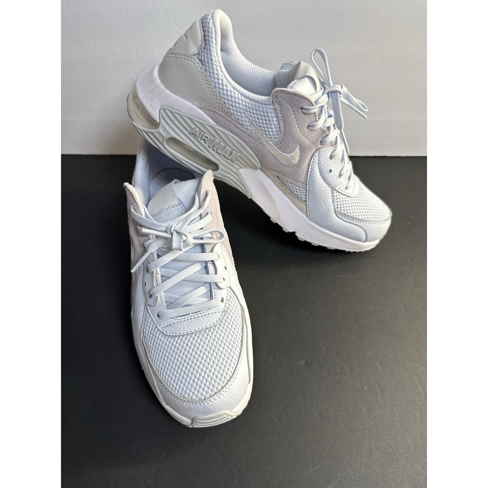 Nike Air Max SYSTM Women's 8.5 White Gray Suede Mesh Sneakers